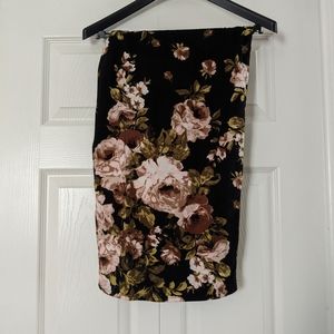 Flowery floor length skirt